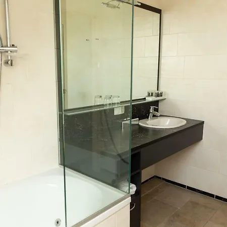 Ruhiges-Apartment-Fuer-Drei-In-Schwechat Schwechat