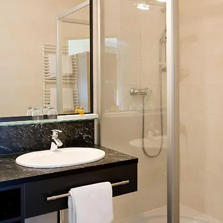 Ruhiges-Apartment-Fuer-Drei-In-Schwechat Apartmán *